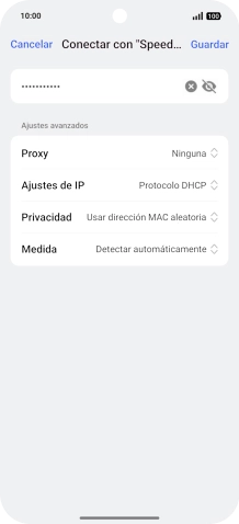 Introduce la contraseña de la red wifi y pulsa Guardar.