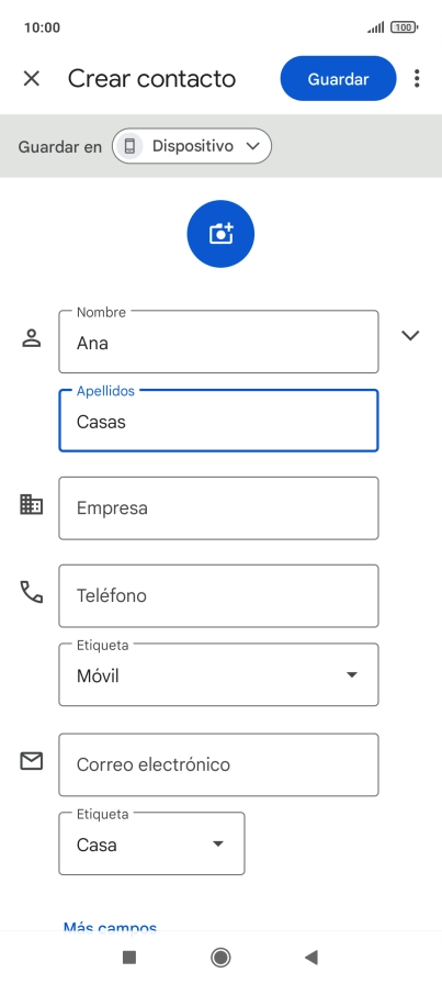 Pulsa Teléfono e introduce el número de teléfono deseado.