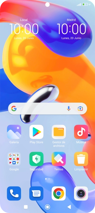 Cuando el icono de carga de batería aparece en la pantalla, el teléfono se está cargando. Cuando el icono de carga de batería aparece en la pantalla, el teléfono se está cargando.