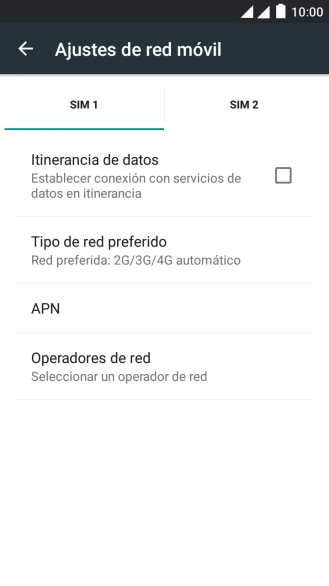 Pulsa Operadores de red y espera mientras el teléfono está buscando redes.