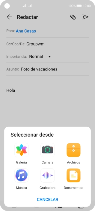 Pulsa Archivos y desplázate a la carpeta deseada.