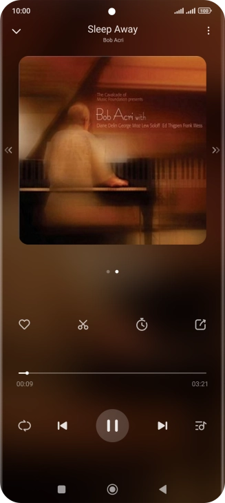 Pulsa la flecha hacia la derecha para ir al archivo de música siguiente.