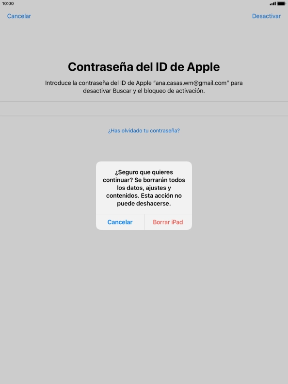 Pulsa Borrar iPad. Espera unos instantes mientras la tablet restablece la configuración predeterminada. Sigue las indicaciones de la pantalla para configurar la tablet y dejarla lista para su uso.