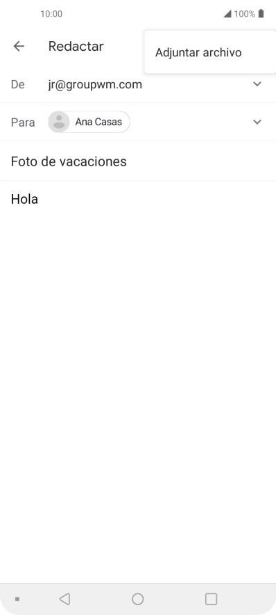 Pulsa Adjuntar archivo y desplázate a la carpeta deseada.