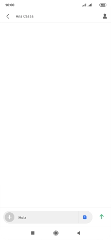 Pulsa el icono de envío cuando termines de escribir el mensaje corto.