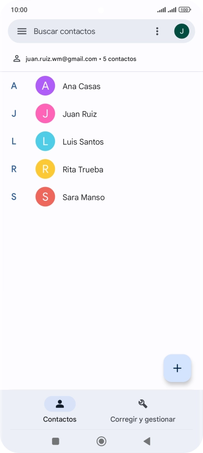 Pulsa el icono de nuevo contacto.