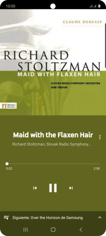 Pulsa la flecha hacia la derecha para ir al archivo de música siguiente.