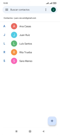 Pulsa el icono de nuevo contacto.