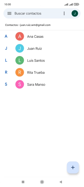 Pulsa el icono de nuevo contacto.