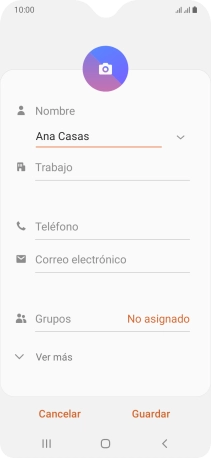 Pulsa Teléfono e introduce el número de teléfono deseado.