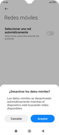 Pulsa Aceptar y espera mientras el teléfono está buscando redes.
