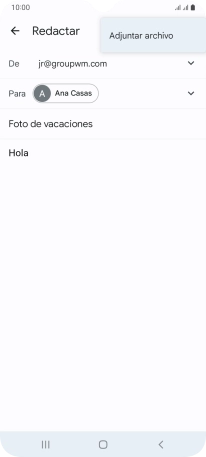 Pulsa Adjuntar archivo y desplázate a la carpeta deseada.