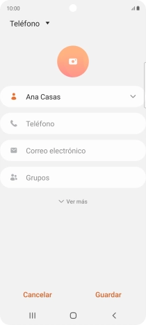 Pulsa Teléfono e introduce el número de teléfono deseado.