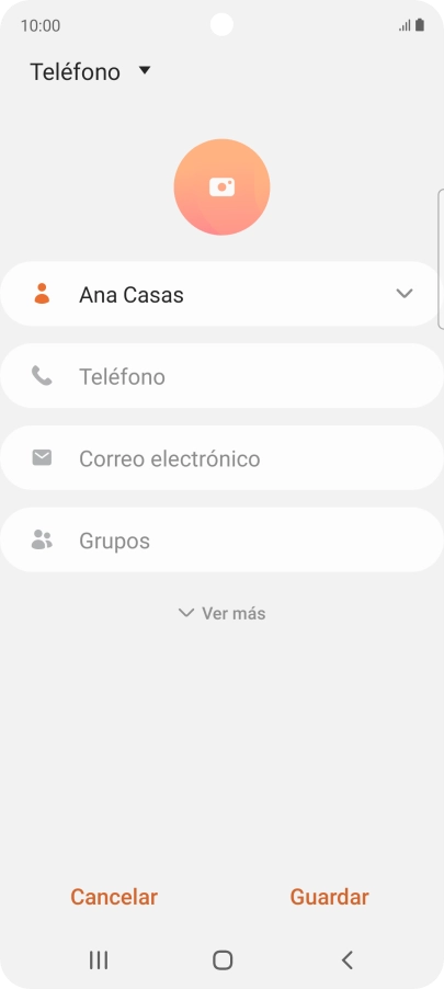 Pulsa Teléfono e introduce el número de teléfono deseado.