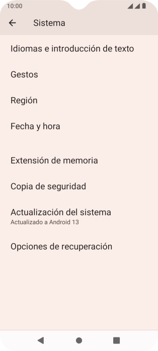 Pulsa Actualizacion del sistema. Si hay una versión de software nueva disponible, aparecerá ahora en la pantalla. Sigue las indicaciones de la pantalla para actualizar el software del teléfono.