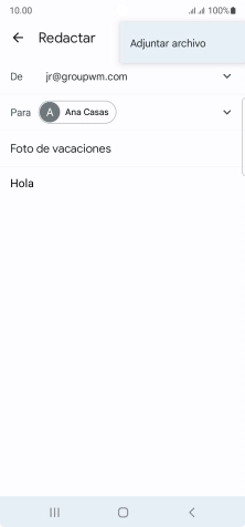 Pulsa Adjuntar archivo y desplázate a la carpeta deseada.