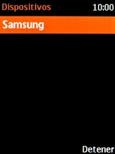 Selecciona el dispositivo Bluetooth deseado y sigue las indicaciones de la pantalla para vincular el dispositivo al teléfono. Selecciona el dispositivo Bluetooth deseado y sigue las indicaciones de la pantalla para vincular el dispositivo al teléfono.