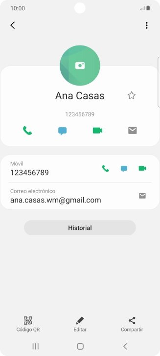 Pulsa el icono de llamada junto al número deseado.