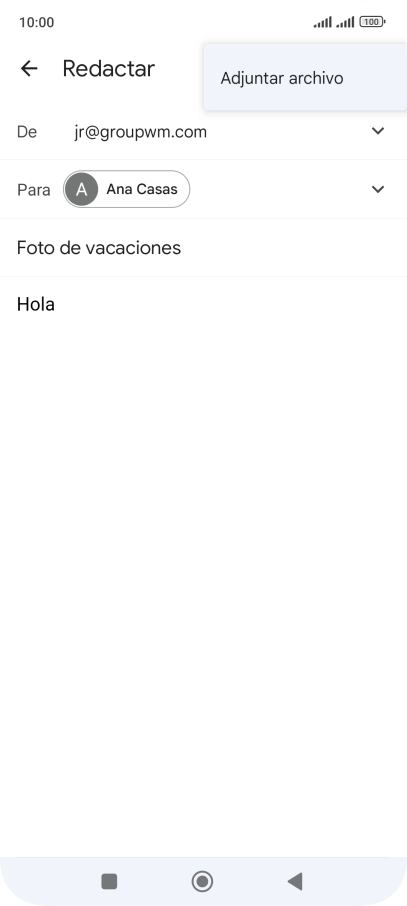 Pulsa Adjuntar archivo y desplázate a la carpeta deseada.