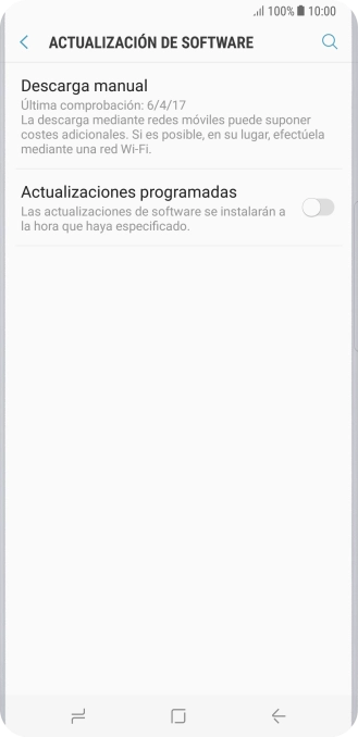 Pulsa Descarga manual. Si hay una versión de software nueva disponible, aparecerá ahora en la pantalla. Sigue las indicaciones de la pantalla para actualizar el software del teléfono.
