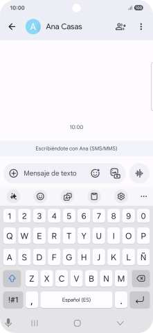 Selecciona una conversación o crea un nuevo mensaje y pulsa el icono de IA.