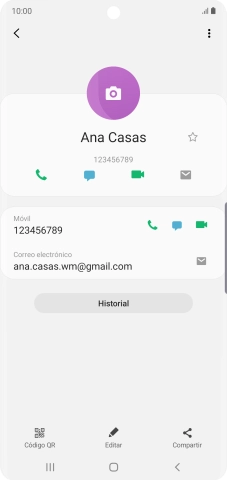 Pulsa el icono de realizar llamadas. Pulsa el icono de realizar llamadas.