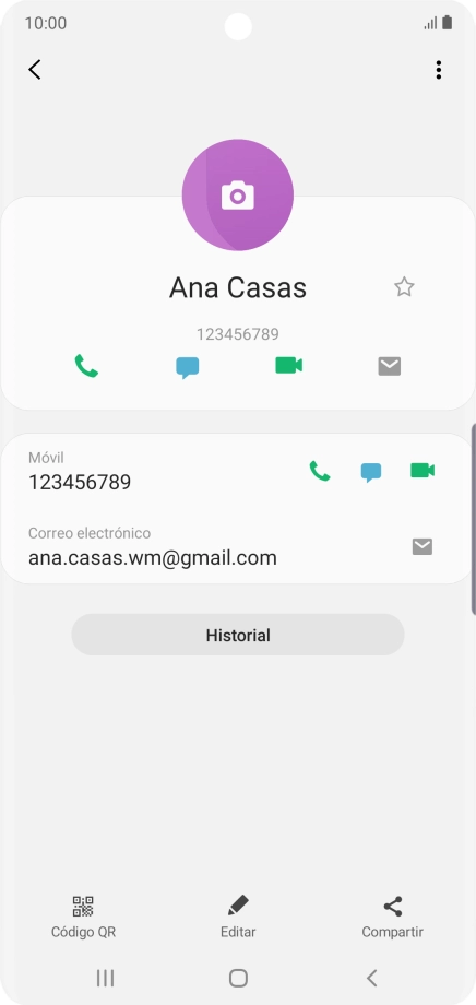 Pulsa el icono de realizar llamadas. Pulsa el icono de realizar llamadas.