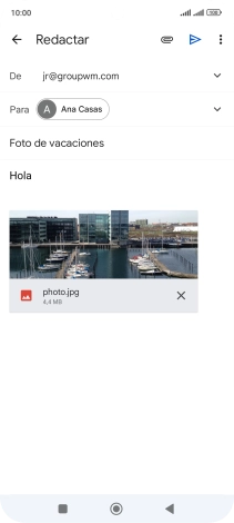 Pulsa el icono de envío cuando termines de escribir el correo electrónico.