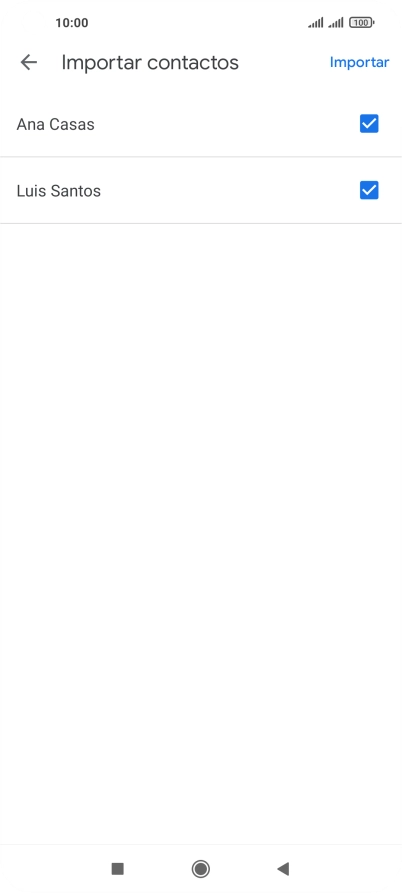 Pulsa en el campo junto a los contactos deseados.