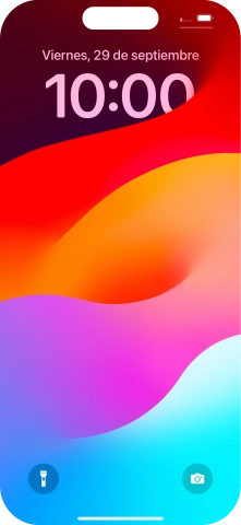 Desliza el dedo hacia arriba desde la parte inferior de la pantalla.