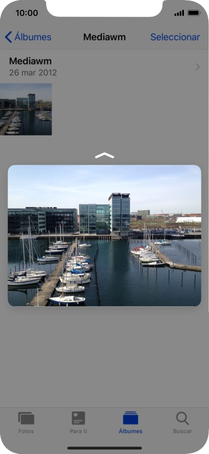 Arrastra la fotografía hacia arriba.