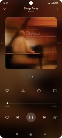 Pulsa la flecha hacia la derecha para ir al archivo de música siguiente.