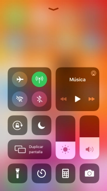 Pulsa el icono de modo de avión para activar o desactivar la función.