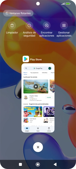 Para cerrar una sola aplicación en ejecución, desliza el dedo hacia la derecha sobre la aplicación deseada.