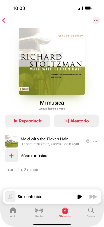 Desplázate a la categoría o a la lista de reproducción deseada y pulsa el archivo de música deseado. Desplázate a la categoría o a la lista de reproducción deseada y pulsa el archivo de música deseado.