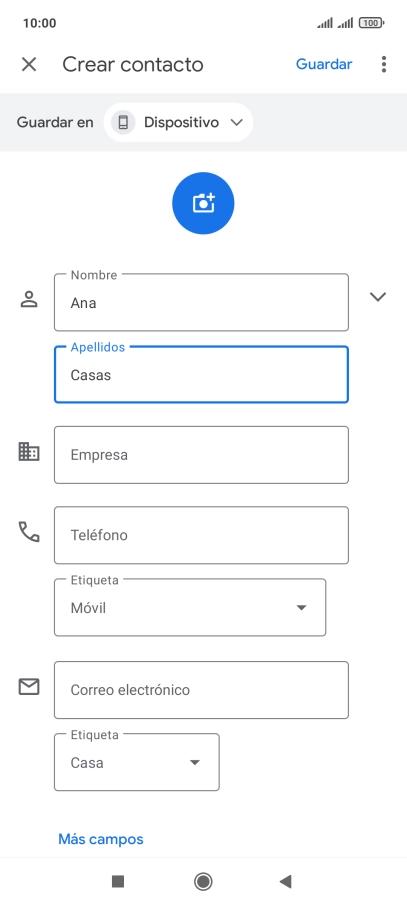 Pulsa Teléfono e introduce el número de teléfono deseado.
