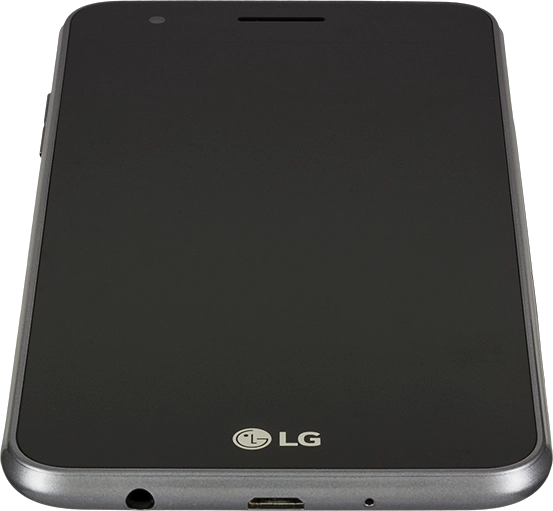 Conecta el cable de datos al conector del teléfono y al puerto USB del ordenador.