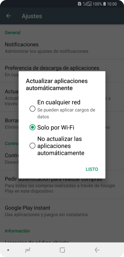 Para activar la actualización automática de apps utilizando la red móvil, pulsa En cualquier red. Se pueden aplicar cargos de datos.