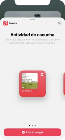 Desliza el dedo hacia la derecha o hacia la izquierda por la pantalla para seleccionar el tamaño de widget deseado. Desliza el dedo hacia la derecha o hacia la izquierda por la pantalla para seleccionar el tamaño de widget deseado.