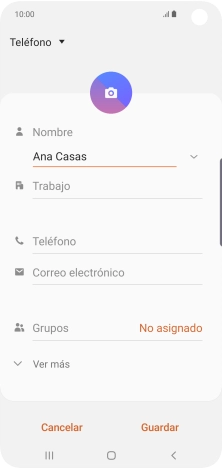Pulsa Teléfono e introduce el número de teléfono deseado.