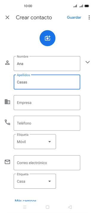 Pulsa Teléfono e introduce el número de teléfono deseado.