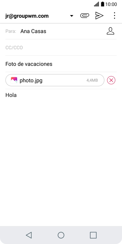 Pulsa el icono de envío cuando termines de escribir el correo electrónico.