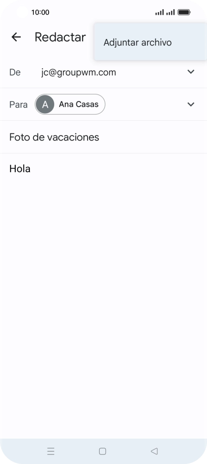 Pulsa Adjuntar archivo y desplázate a la carpeta deseada.
