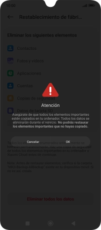 Pulsa OK. Espera unos instantes mientras el teléfono restablece la configuración predeterminada. Sigue las indicaciones de la pantalla para configurar el teléfono y dejarlo listo para su uso.