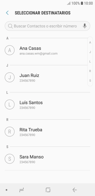Pulsa en el campo de búsqueda e introduce las primeras letras del nombre del destinatario deseado.