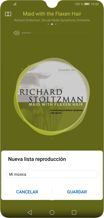 Introduce el nombre deseado de la lista de reproducción y pulsa GUARDAR.