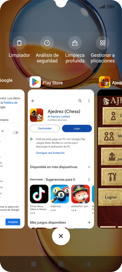 Para cerrar una sola aplicación en ejecución, desliza el dedo hacia la derecha sobre la aplicación deseada.