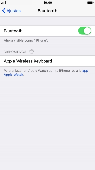 Pulsa el dispositivo Bluetooth deseado y sigue las indicaciones de la pantalla para vincular el dispositivo al teléfono.