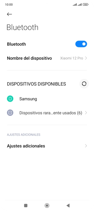 Pulsa el dispositivo Bluetooth deseado y sigue las indicaciones de la pantalla para vincular el dispositivo al teléfono.