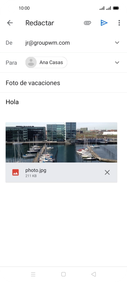 Pulsa el icono de envío cuando termines de escribir el correo electrónico.